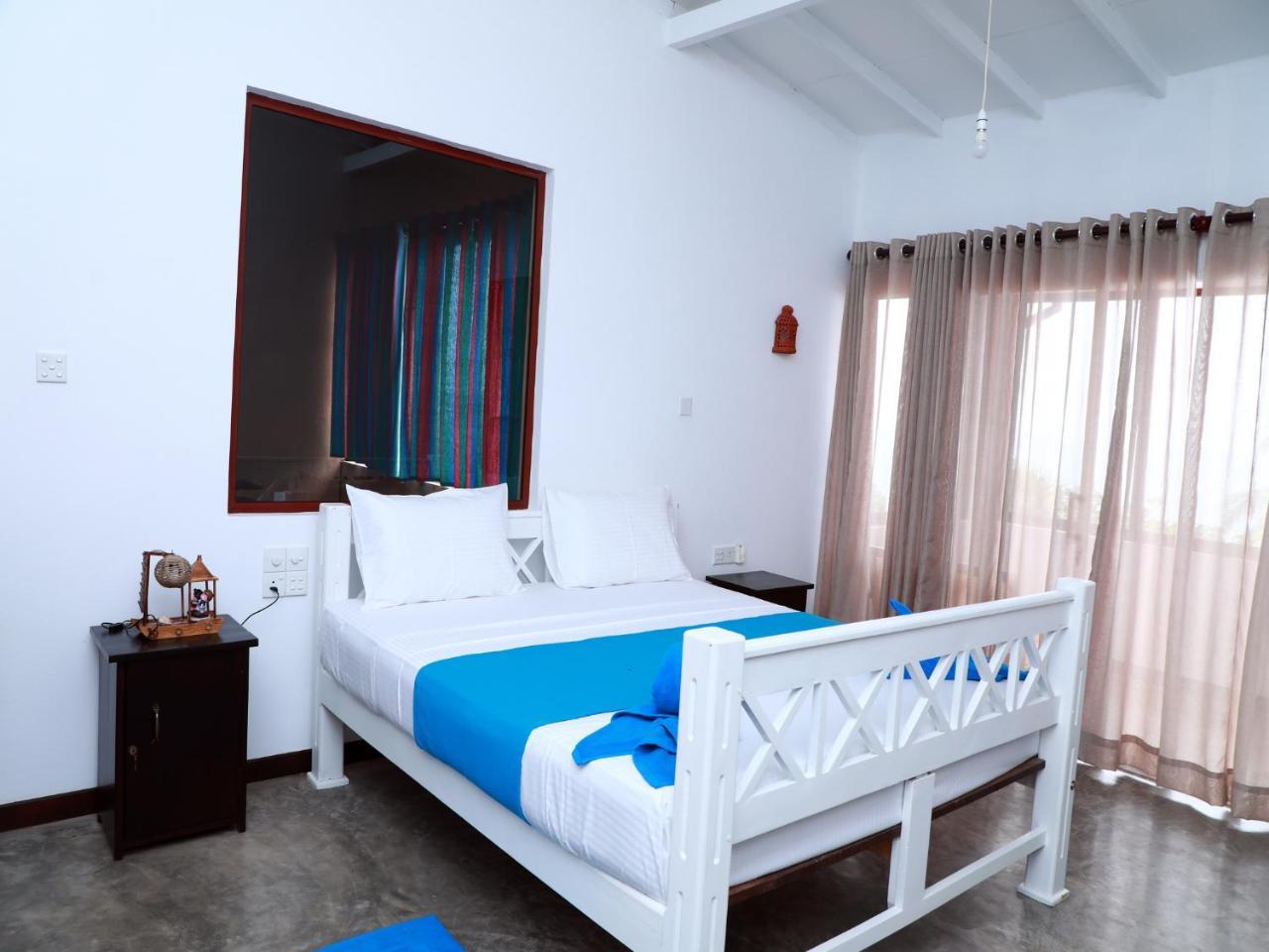 Fresh Wave Mirissa - Beach Front Luaran gambar